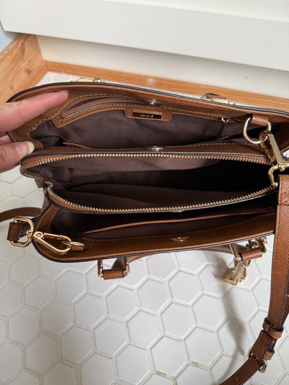ALDO Cognac Brown Structured Satchel Tote Crossbody Bag Gold Hardware Work Bag - Picture 4 of 8